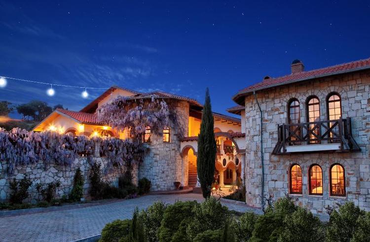 Vinifera Hotel Yedibilgeler Vineyards