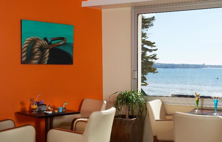 Logis Hotel Belle-Vue