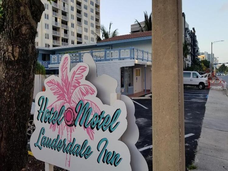 Hotel Motel Lauderdale Inn