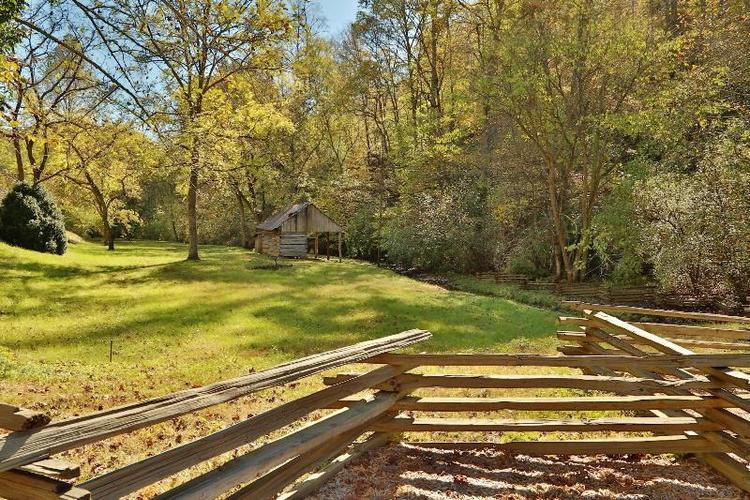 Psalm 2705 - Three Bedroom Cabin