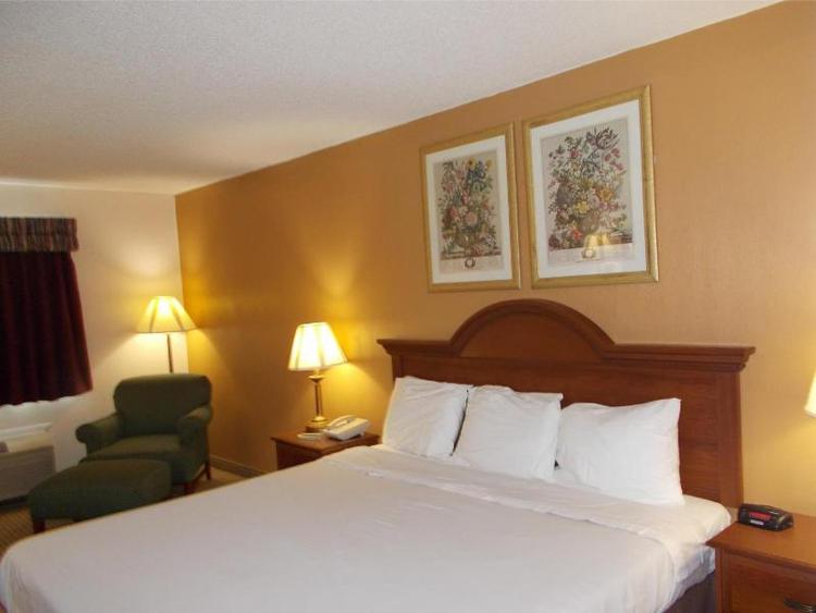 Royalton Inn And Suites Wilmington