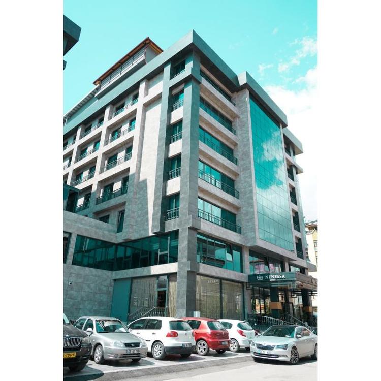 Nenessa Hotel