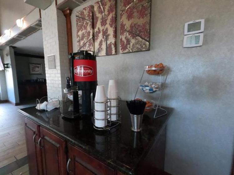 Red Roof Inn & Suites Irving – DFW Airport South