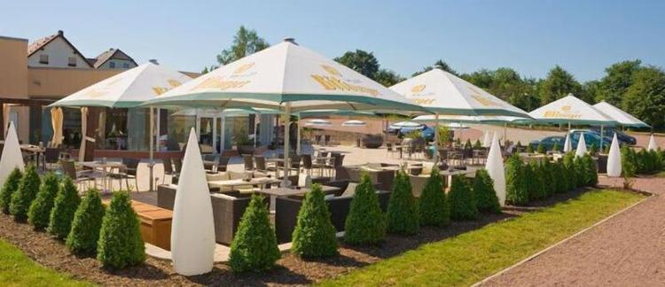 Moness Hotel Und Kaffeera Sterei