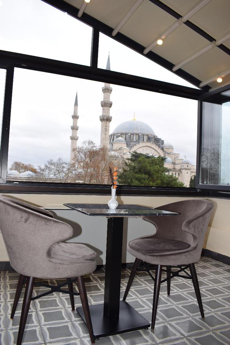 Burckin Suleymaniye Hotel