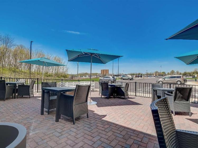 Hampton Inn Suites Williamstown Ark Encounter Ky