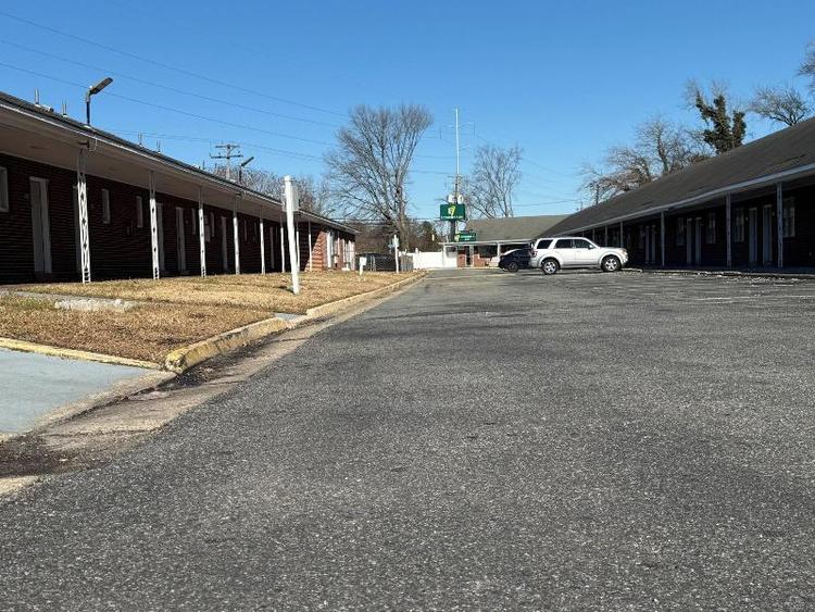 Economy 7 Inn Hampton
