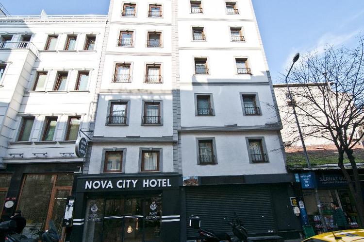 Nova City Hotel