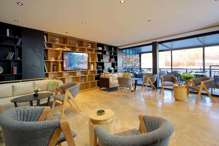Days Inn By Wyndham Istanbul Arnavutkoy