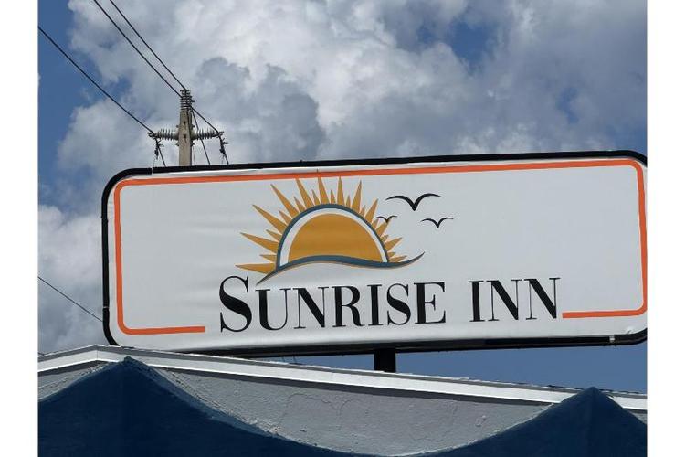 Sunrise Inn by OYO Titusville FL