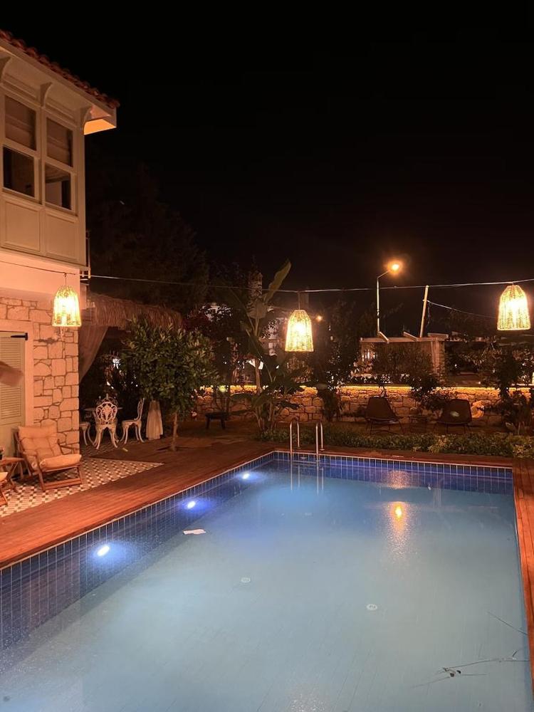Ella Alacati Otel