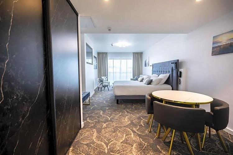 Ha Tel Barracuda Spa Centre Port Pieds Dans L