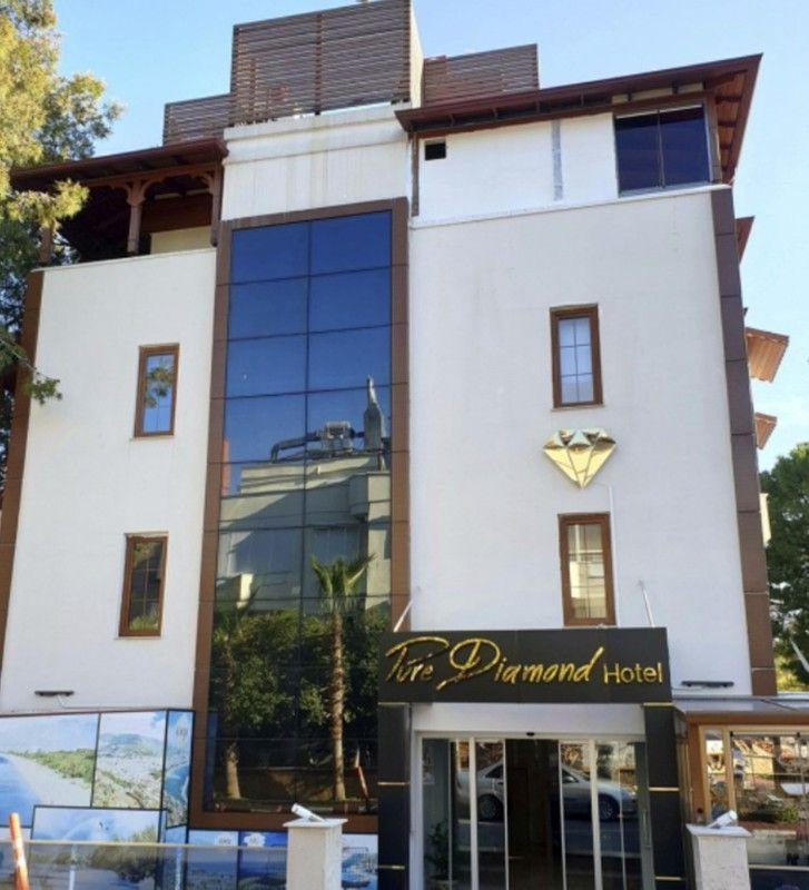 Pure Diamond Hotel