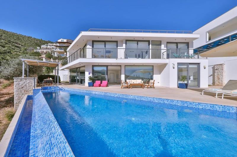 Villa Ship Ahoy