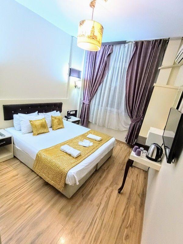 New Zade Apart Hotel