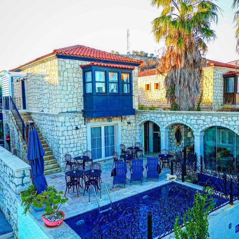 Fedora Alaçatı Otel