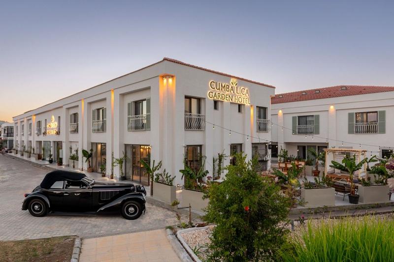 Cumbalica Garden Hotel