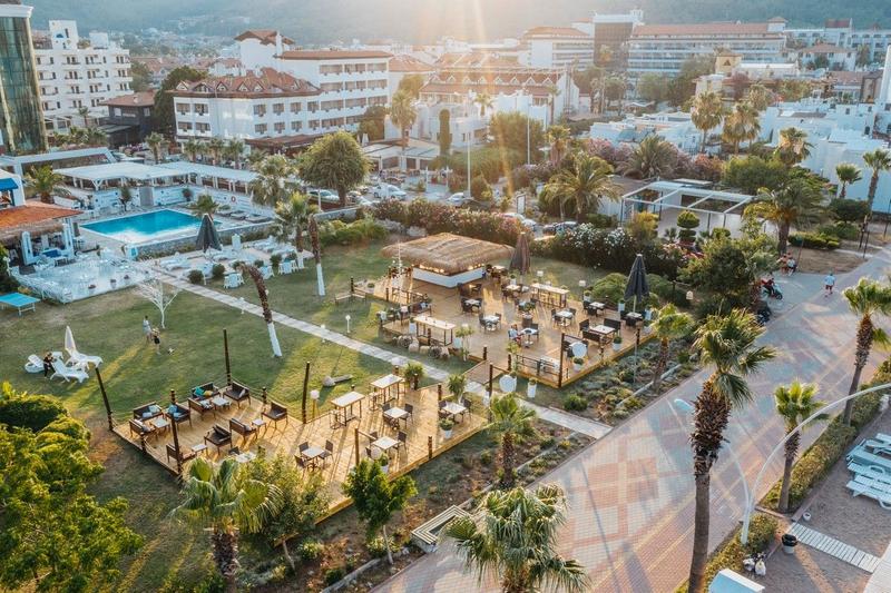 Casa Blanca Beach Hotel - Adult Only