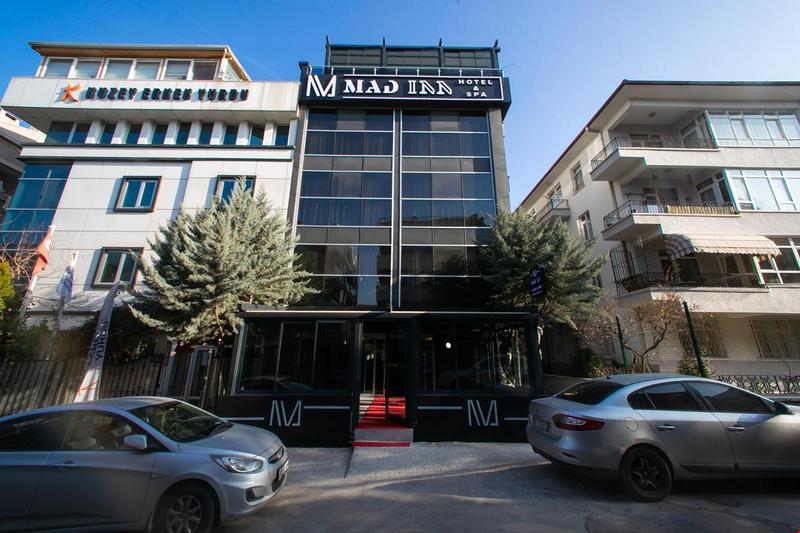 Mad Inn Hotelspa