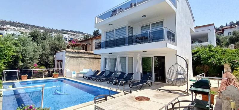 Villa Mko-01