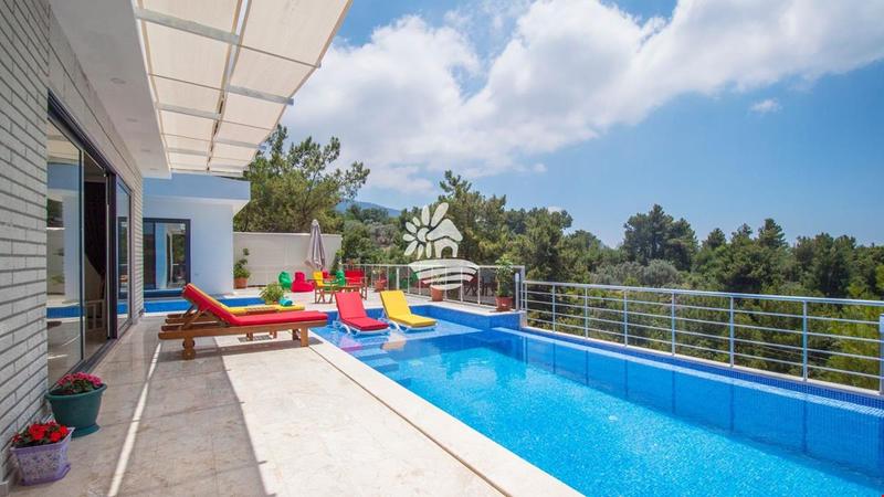 Villa Destina