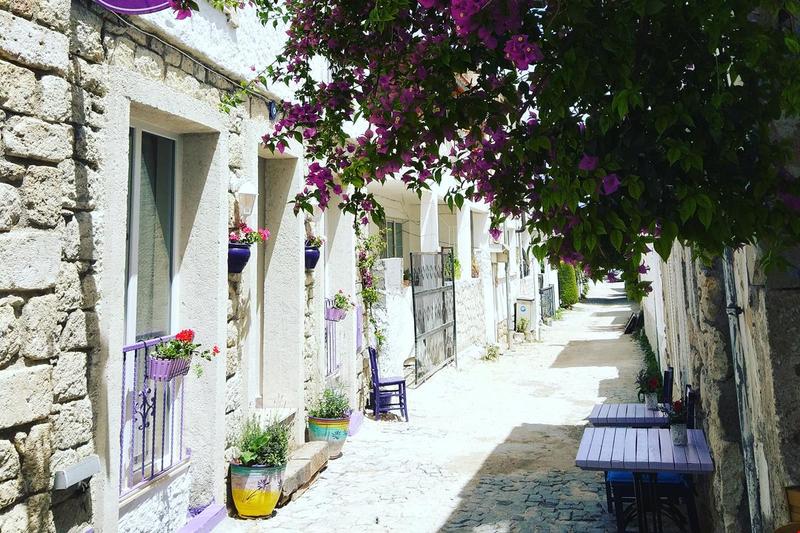 Alaçatı Lavender Butik Otel