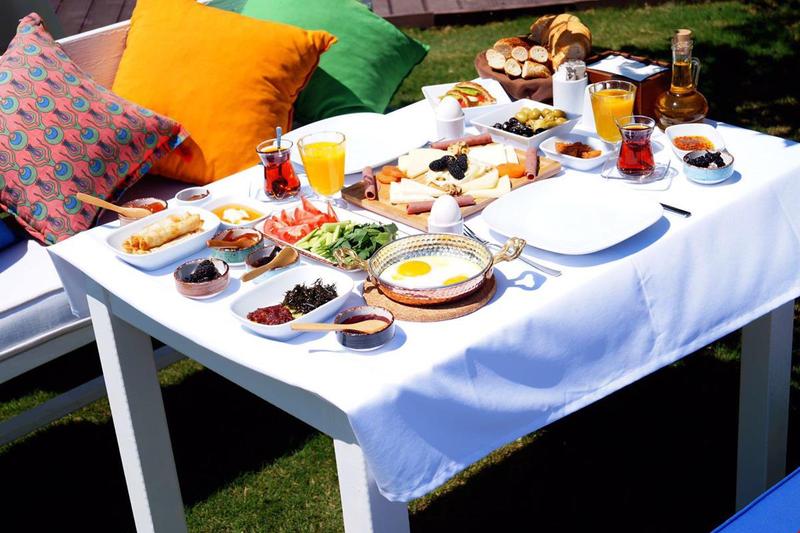 Morera Otel