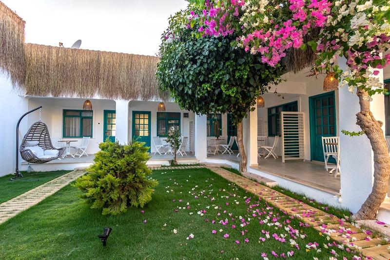 Avlu Otel Palamutbükü
