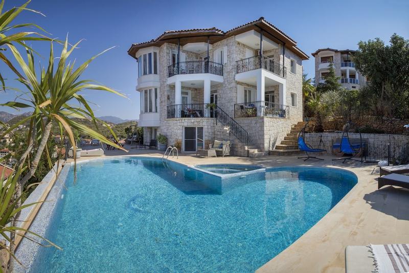 Villa Maya