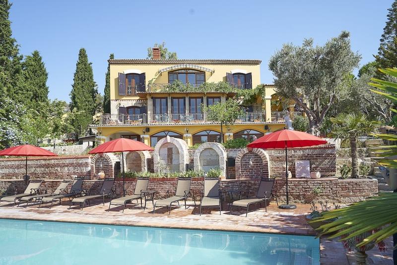Villa Taraca Otel