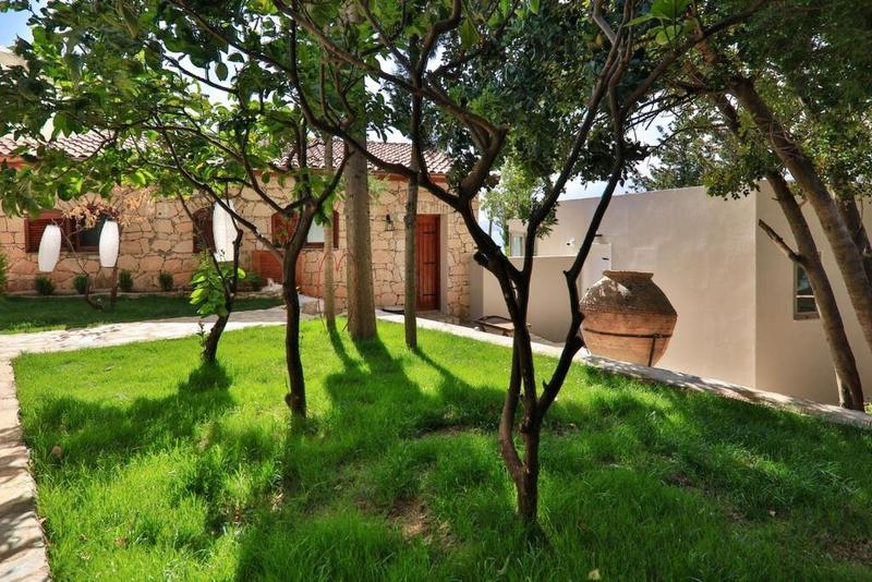 Villa Kale Suites