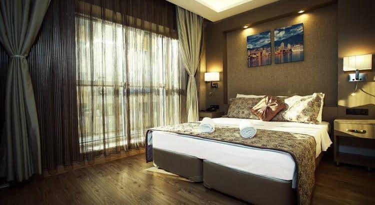Hotel Iz