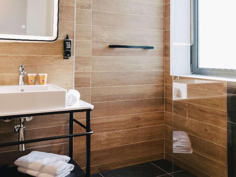 Ibis Rouen Centre Rive Droite Pasteur