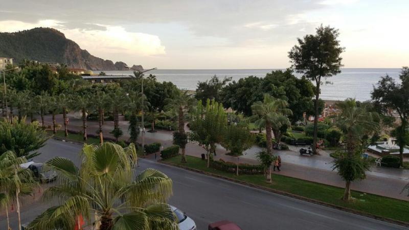 Kleopatra Beach Yildiz