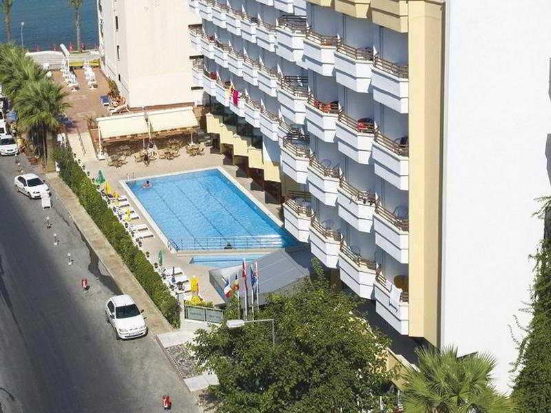 Palm Hotel