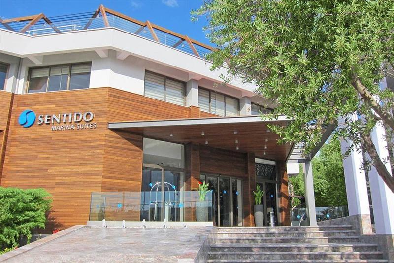 Paloma Marina Suites