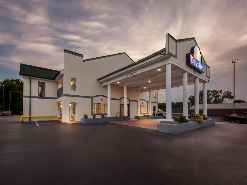 Days Inn by Wyndham Lexington