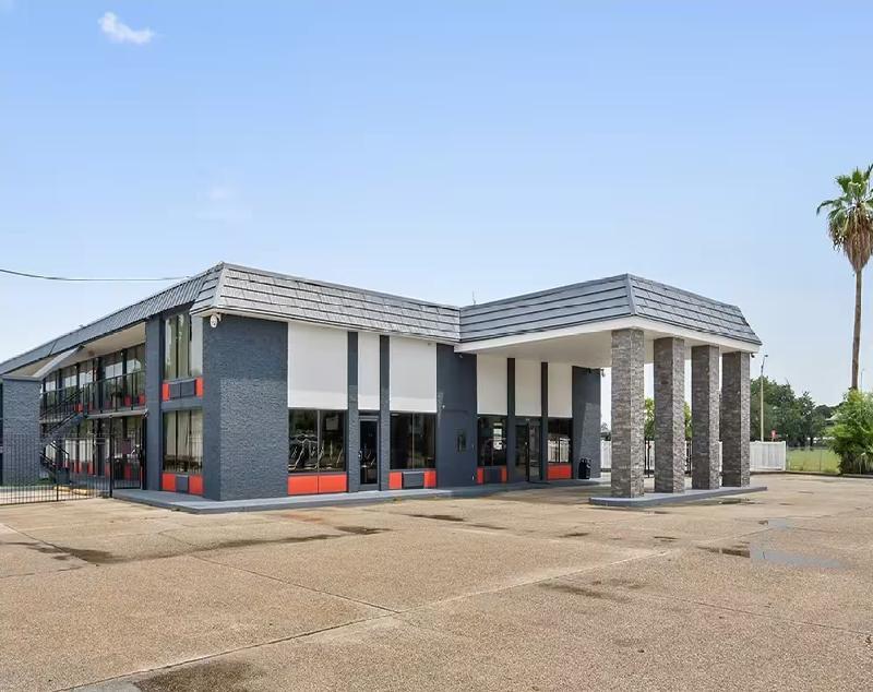 Ramada By Wyndham New Orleans